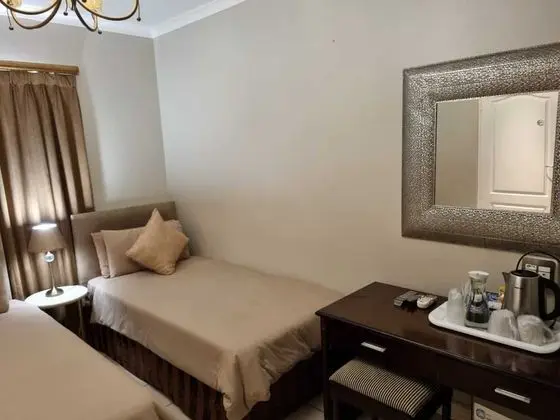 Oda, 1 Yatak Odası, Engellilere Uygun, Buzdolabı