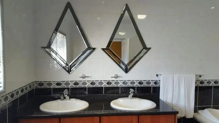 Oda, 1 Yatak Odası, Engellilere Uygun, Buzdolabı