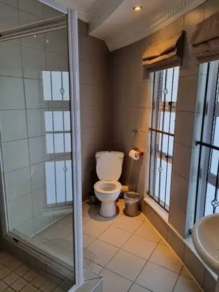 Oda, 1 Yatak Odası, Engellilere Uygun, Buzdolabı