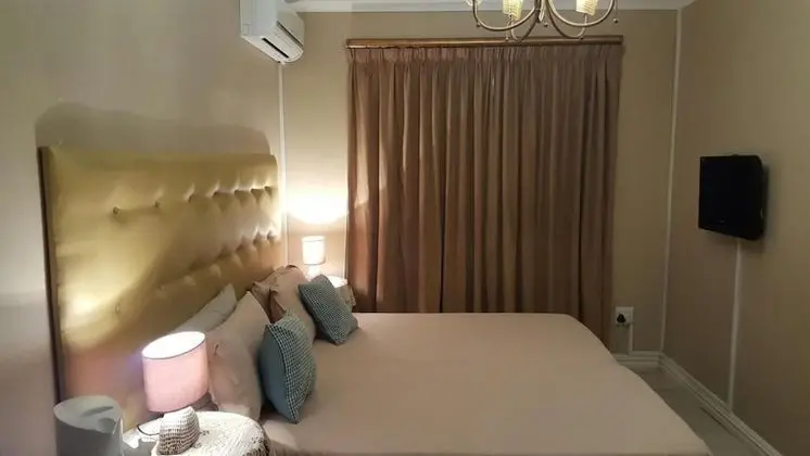 Oda, 1 Yatak Odası, Engellilere Uygun, Buzdolabı