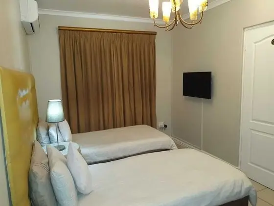 Oda, 1 Yatak Odası, Engellilere Uygun, Buzdolabı