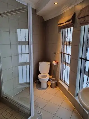 Oda, 1 Yatak Odası, Engellilere Uygun, Buzdolabı