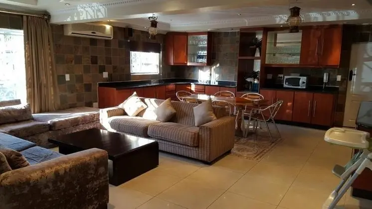 Oda, 1 Yatak Odası, Engellilere Uygun, Buzdolabı