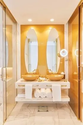 Ocean Suite