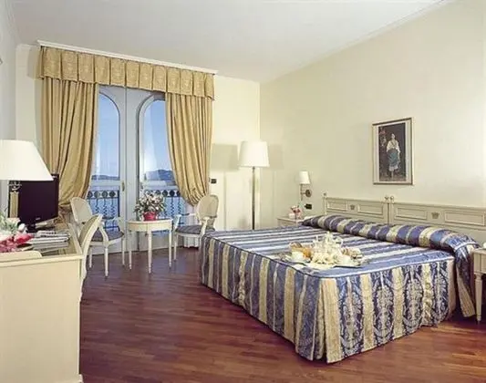 Deluxe Oda, Balkon, Göl Manzaralı
