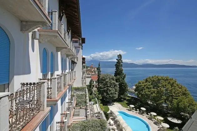 Deluxe Oda, Balkon, Göl Manzaralı