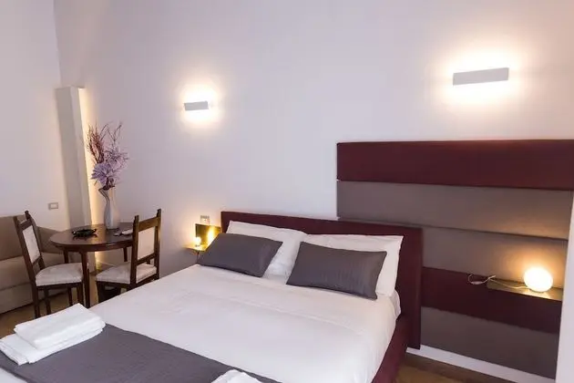 Romantic Tek Büyük Yataklı Oda, 1 Büyük (Queen) Boy Yatak ve Çekyat