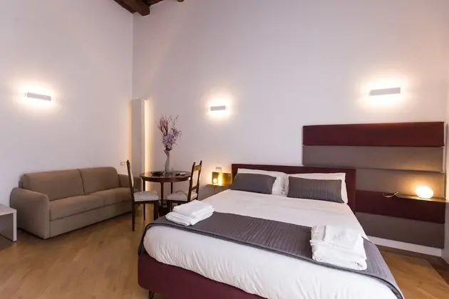 Romantic Tek Büyük Yataklı Oda, 1 Büyük (Queen) Boy Yatak ve Çekyat