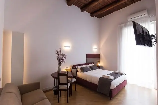 Romantic Tek Büyük Yataklı Oda, 1 Büyük (Queen) Boy Yatak ve Çekyat