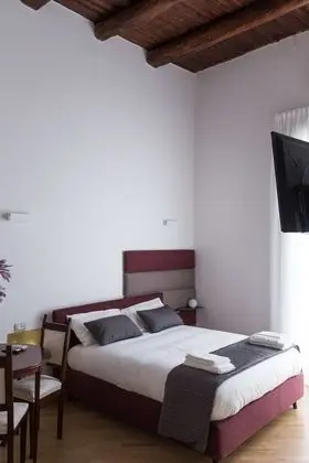 Romantic Tek Büyük Yataklı Oda, 1 Büyük (Queen) Boy Yatak ve Çekyat