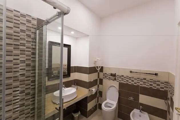 Romantic Tek Büyük Yataklı Oda, 1 Büyük (Queen) Boy Yatak ve Çekyat