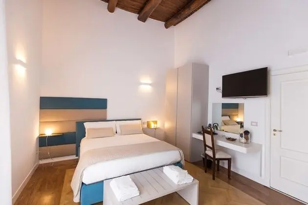 Traditional Üç Kişilik Oda, Şehir Manzaralı