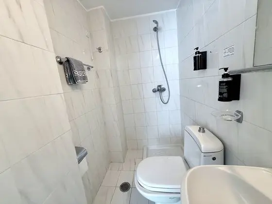 Economy Tek Büyük Yataklı Oda, 1 Çift Kişilik veya 2 Tek Kişilik Yatak