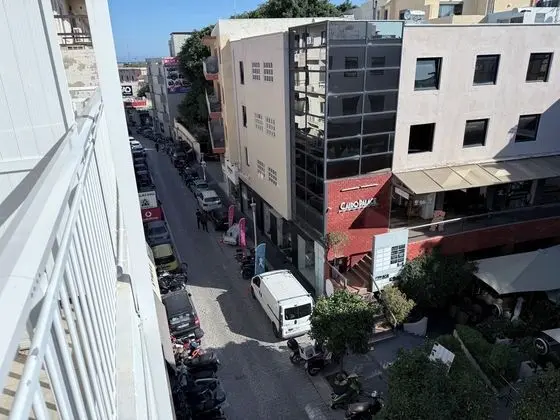 Standard Tek Büyük Yataklı Oda, 1 Çift Kişilik veya 2 Tek Kişilik Yatak, Şehir Manzaralı