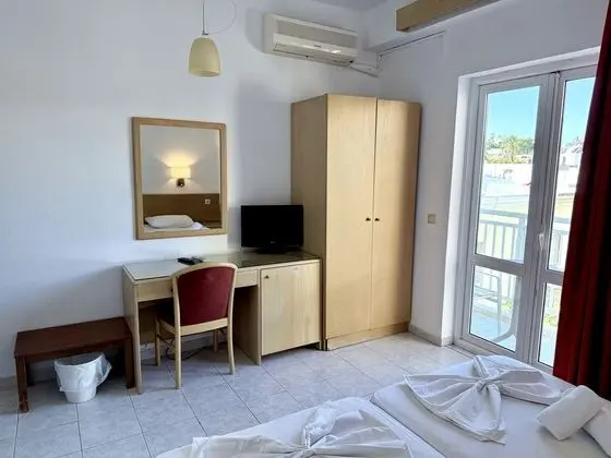 Standard Tek Büyük Yataklı Oda, 1 Çift Kişilik veya 2 Tek Kişilik Yatak, Şehir Manzaralı