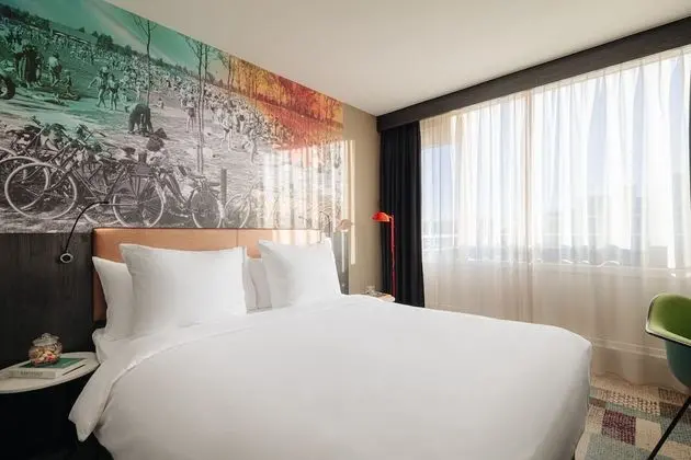 Standard Oda, 1 Büyük (Queen) Boy Yatak, Balkon, Şehir Manzaralı