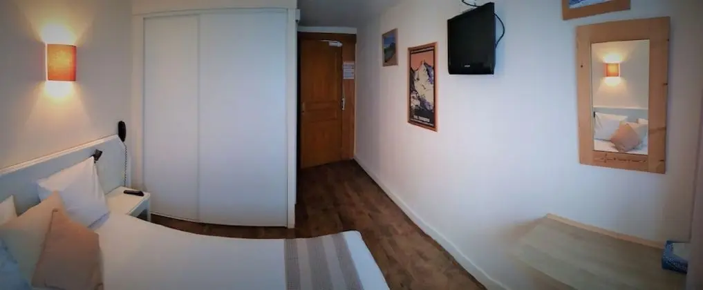 Standard Büyük Yataklı Tek Kişilik Oda