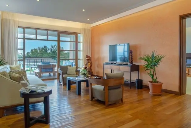 Savoy Penthouse with Panoramic view and Outdoor Jacuzzi