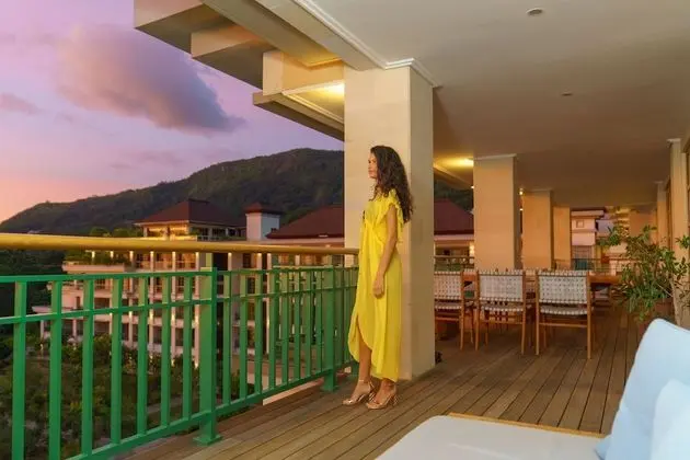 Savoy Penthouse with Panoramic view and Outdoor Jacuzzi