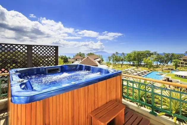 Savoy Penthouse with Panoramic view and Outdoor Jacuzzi