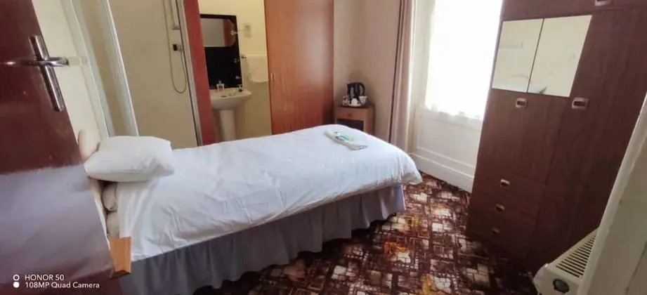Comfort Tek Kişilik Oda, Banyolu/Duşlu