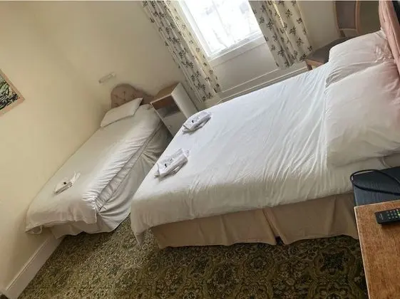Comfort Üç Kişilik Oda, Banyolu/Duşlu