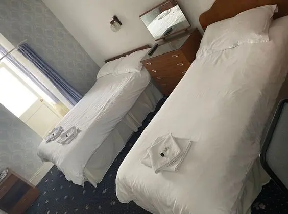 Comfort Üç Kişilik Oda, Banyolu/Duşlu