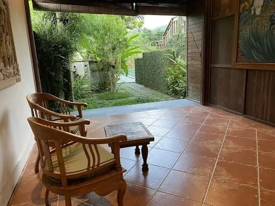 Tek Büyük Yataklı Oda, Havuz Manzaralı (2)