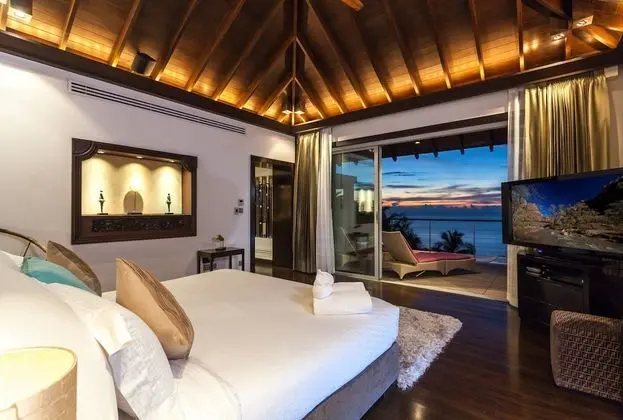 3 Bedrooms Villa