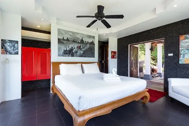 7-Bedroom Villa with Private Pool