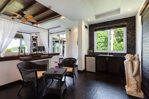 7-Bedroom Villa with Private Pool