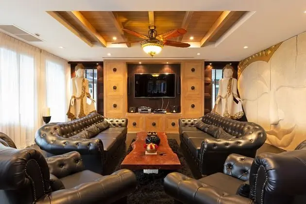 7-Bedroom Villa with Private Pool