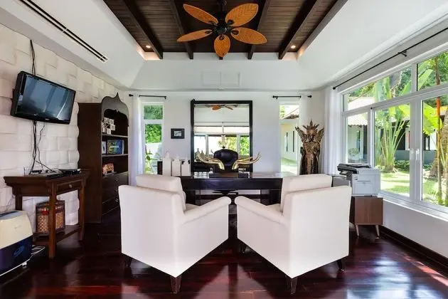 7-Bedroom Villa with Private Pool