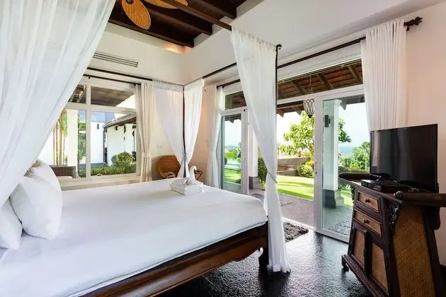 7-Bedroom Villa with Private Pool