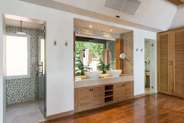 7-Bedroom Villa with Private Pool