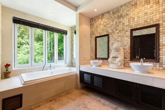 7-Bedroom Villa with Private Pool