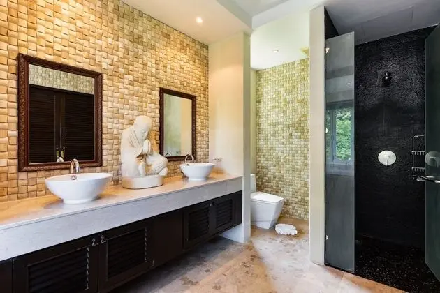 7-Bedroom Villa with Private Pool