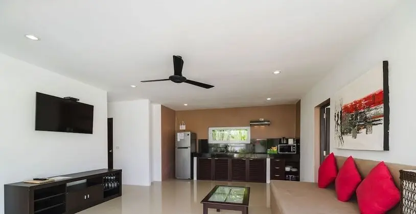 Comfort Villa, Havuz Manzaralı, Bahçeli