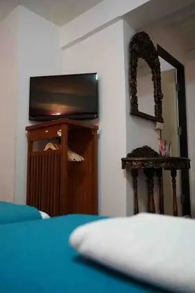 1 Çift Kişilik Veya 2 Tek Kişilik Yatak Superior