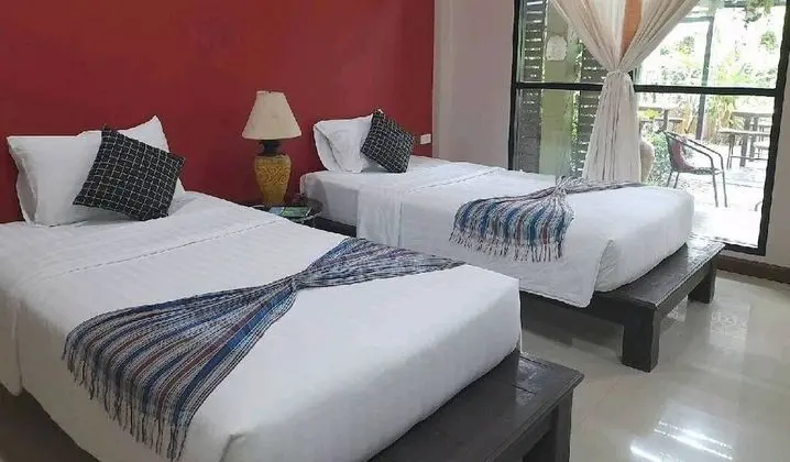 Deluxe Tek Büyük veya İki Ayrı Yataklı Oda, 1 Yatak Odası, Bahçe Manzaralı