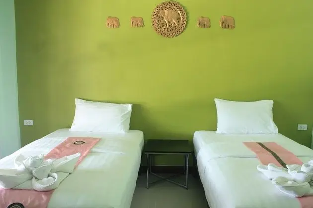 Standard Twin Mountain View Room