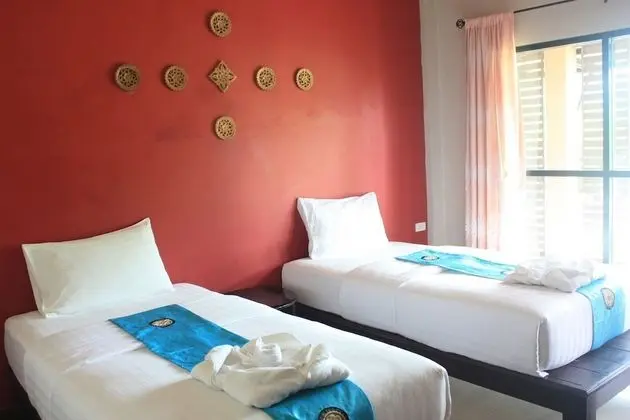 Standard Twin Mountain View Room