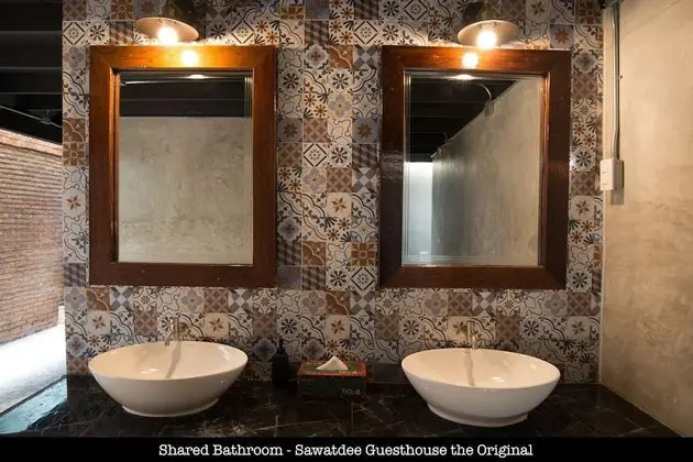 Triple Aircon Room with Shared bathroom