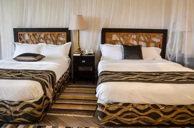 Business Tek Büyük Yataklı Oda