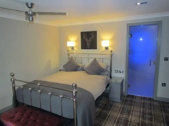 Deluxe Tek Büyük Yataklı Oda, Zemin Kat (Spa Gill)