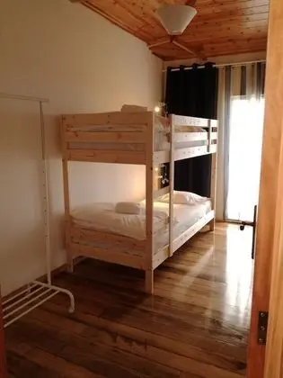 Ortak Ranzalı Oda, Sadece kadınlar için, Ortak Banyo