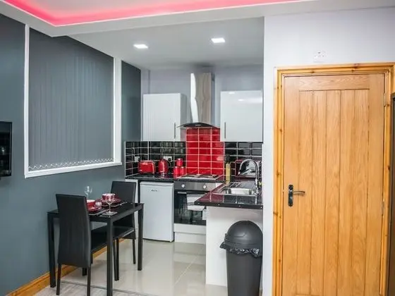 Stüdyo, Banyolu/Duşlu