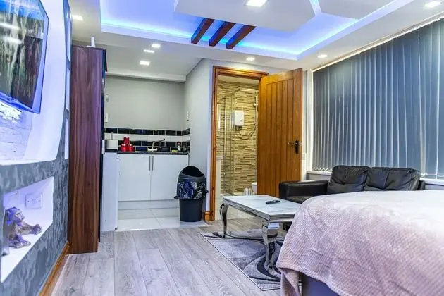 Stüdyo, Banyolu/Duşlu (Studio Apartment)