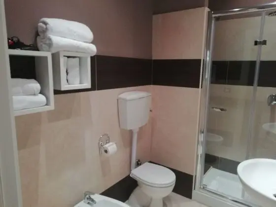 Dört Kişilik Oda, Balkon