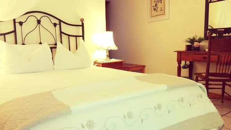 Standard Double room with garden view